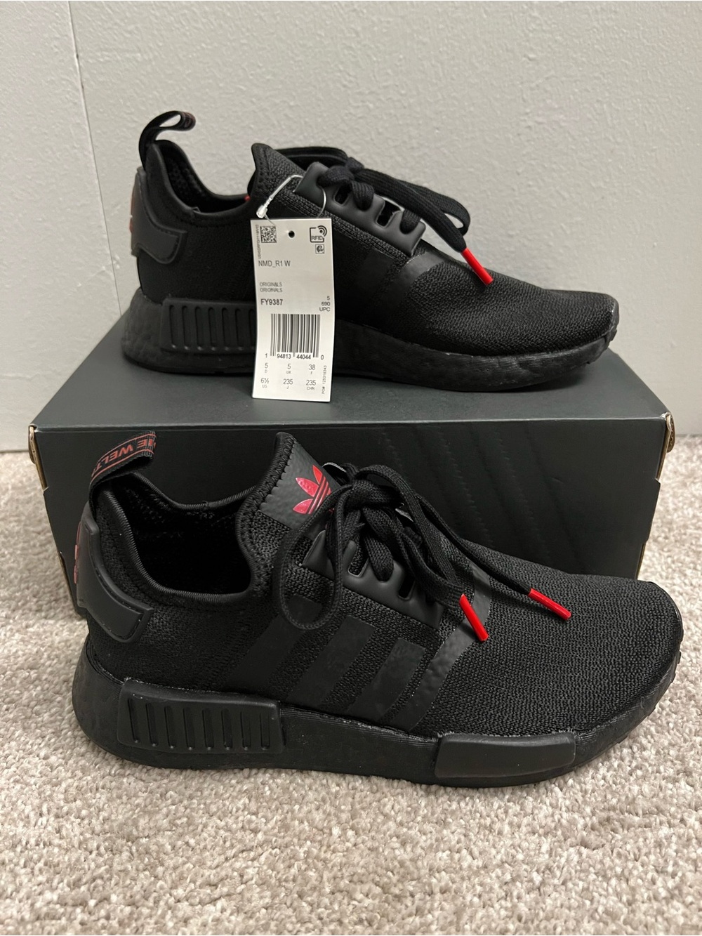 NEW adidas NMD_R1 Black Sneaker with Red Accents (women’s 6.5)